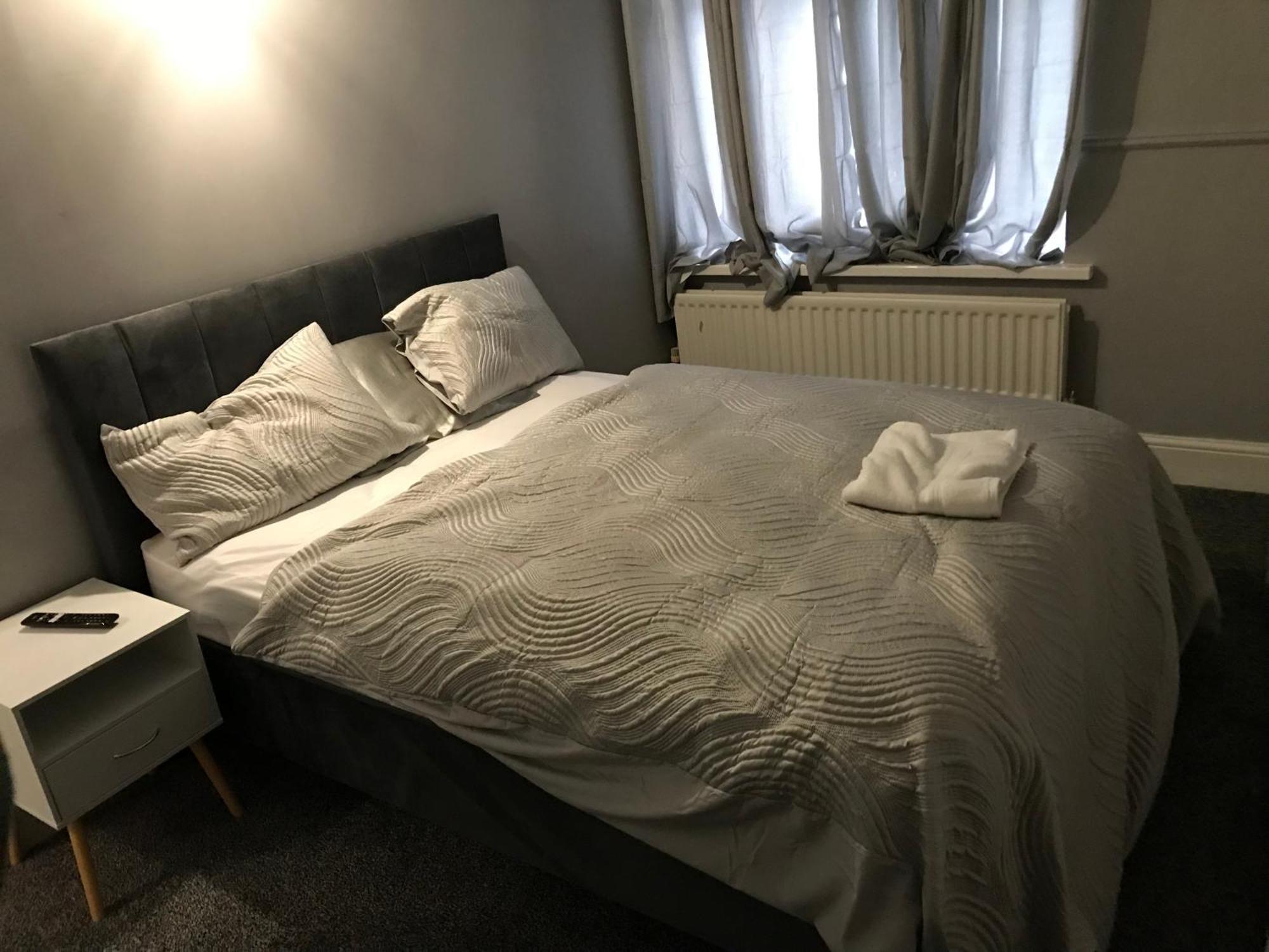 Rose Cottage Типтън Екстериор снимка